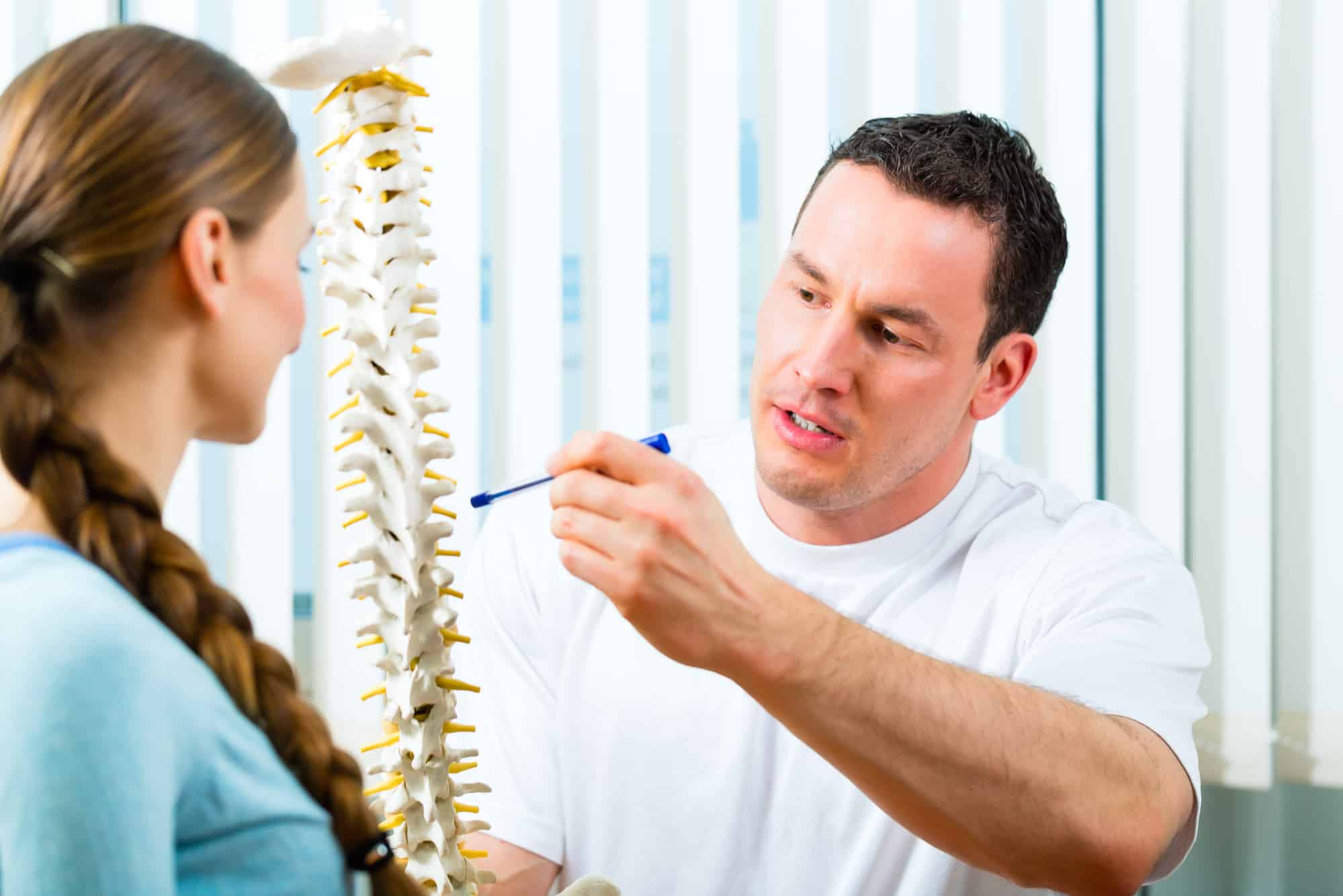 Advice - patient at the physiotherapy